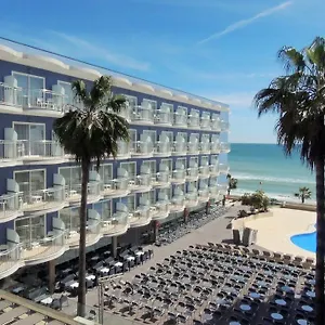 Augustus 4*, Cambrils España